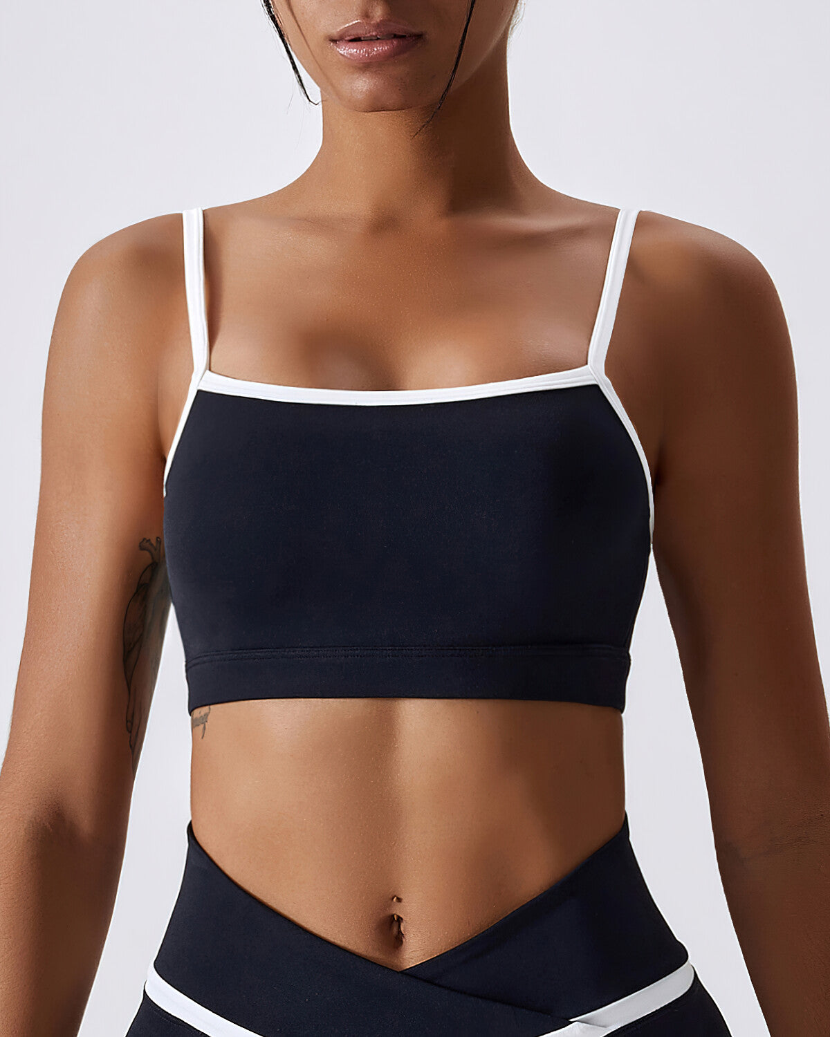 Jazzy Lisa Sports Bra - Black